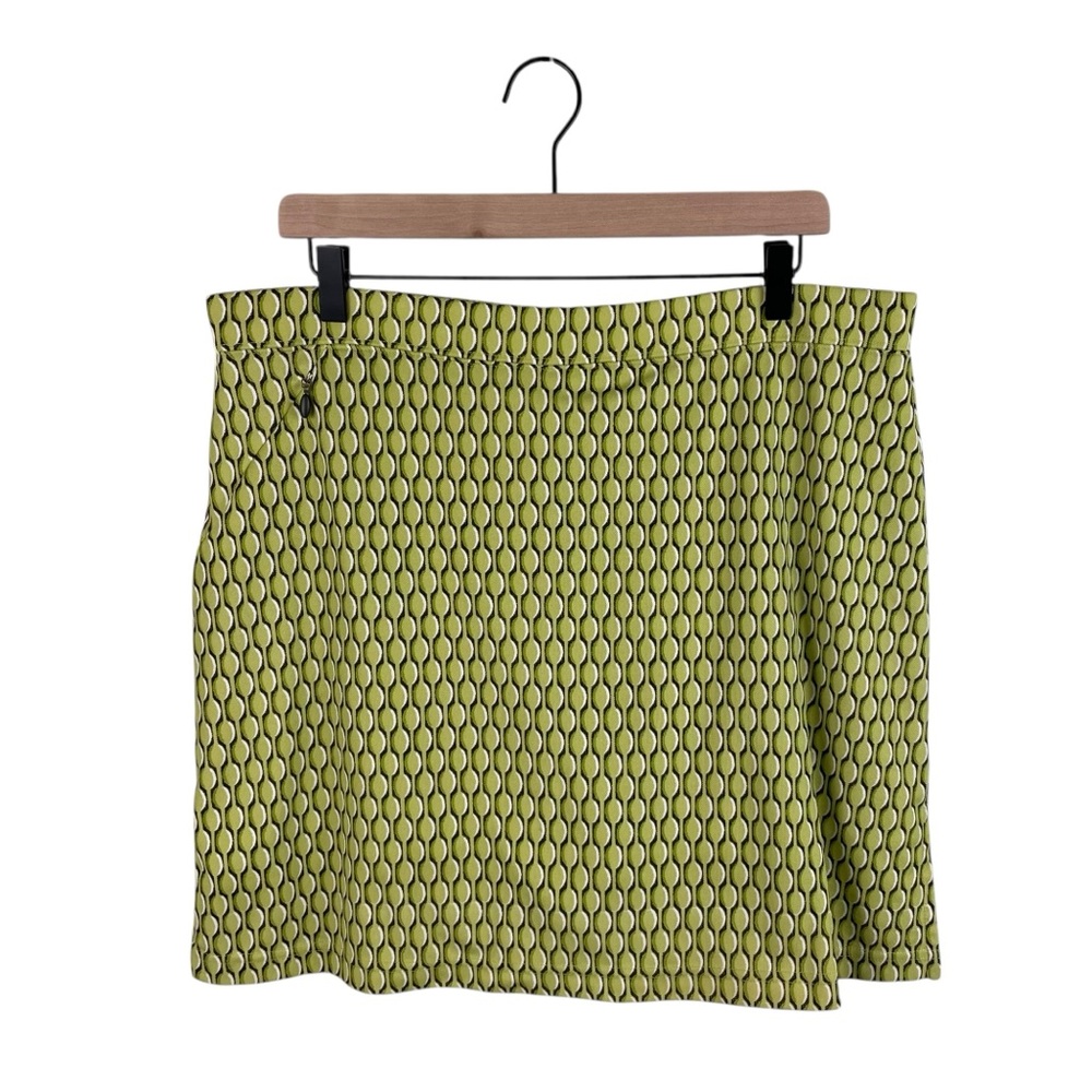 Tehama Carbon Tech Skort Women's Size Large UV Protection Bamboo Natural Green
